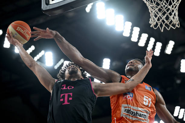 拜仁拥有多 拜仁拥有多