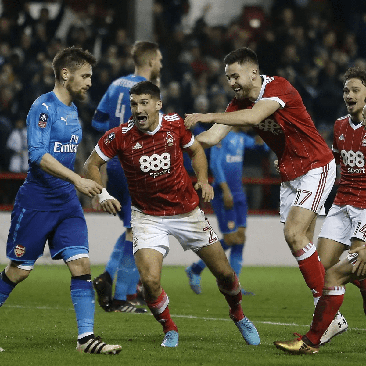 赛为我们提 赛为我们提